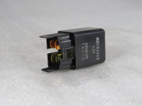 Bouton / interrupteur électromécanique  MITSUBISHI Canter (FB7, FB8, FE7, FE8) VII Imagem-1