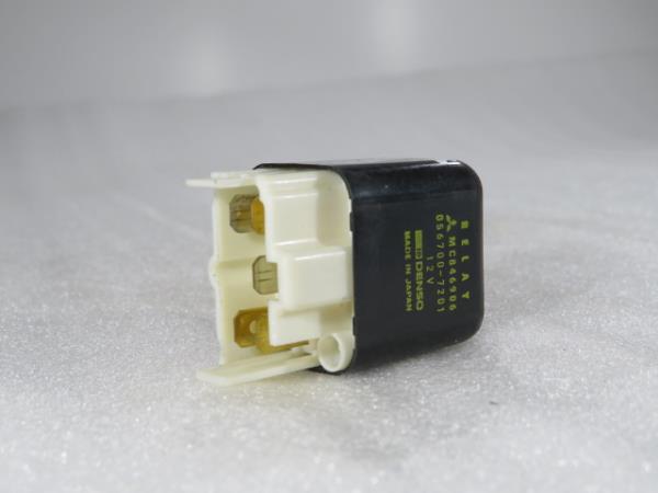 Bouton / interrupteur électromécanique  MITSUBISHI Canter (FB7, FB8, FE7, FE8) VII Imagem-1