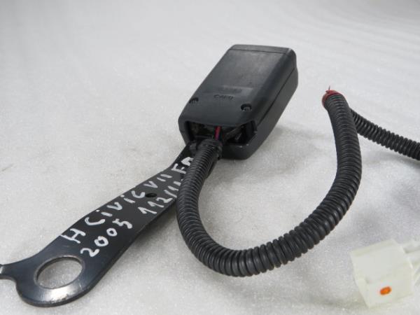 Prétensionneur de ceinture avant Droite HONDA Civic VIII Hatchback (FN_, FK_) Imagem-4