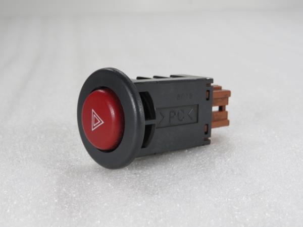 Bouton / interrupteur électromécanique  MITSUBISHI Canter (FB7, FB8, FE7, FE8) VII Imagem-1