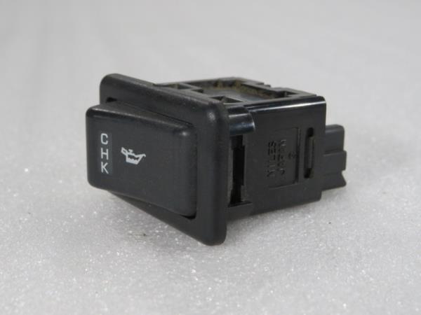 Botão / interruptor electromecânico / relé MITSUBISHI Canter (FB7, FB8, FE7, FE8) VII Imagem-1