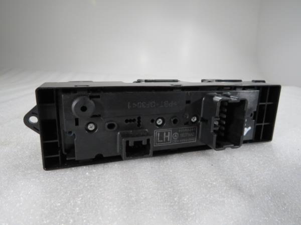 Commande / interrupteur lève-vitre Avant gauche MITSUBISHI ASX (GA_W_) Imagem-4