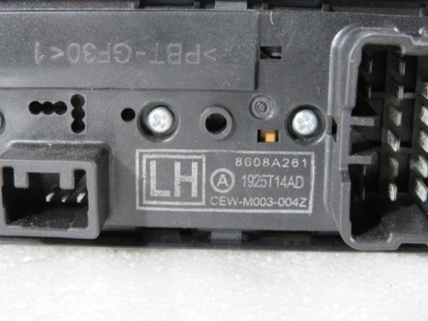 Commande / interrupteur lève-vitre Avant gauche MITSUBISHI ASX (GA_W_) Imagem-5