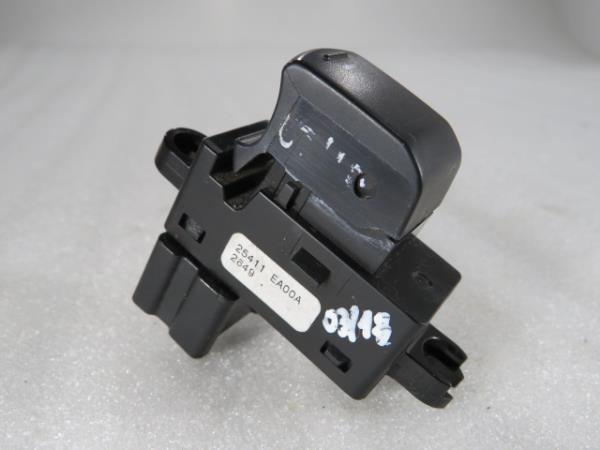 Comando / interruttore alzacristallo anteriore destro NISSAN NP300 Navara Pick Up (D40)