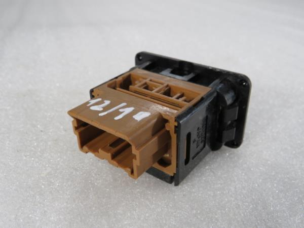 Bouton / interrupteur électromécanique  MITSUBISHI Canter (FB7, FB8, FE7, FE8) VII Imagem-3