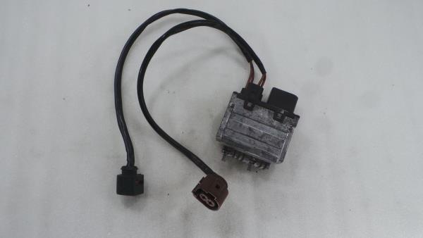 Centralita / módulo precalentamiento agua AUDI A6 (4F2, C6) Imagem-0
