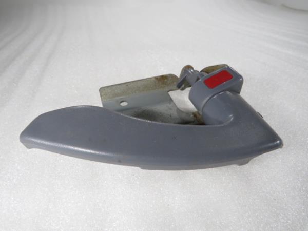 Poignée intérieure porte avant gauche MITSUBISHI Canter (FB7, FB8, FE7, FE8) VII