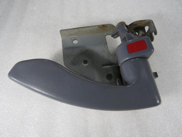 Poignée intérieure porte avant gauche MITSUBISHI Canter (FB7, FB8, FE7, FE8) VII Imagem-1