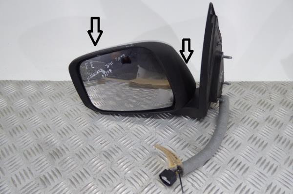 Retrovisor / espelho esquerdo NISSAN NP300 Navara Pick Up (D40)