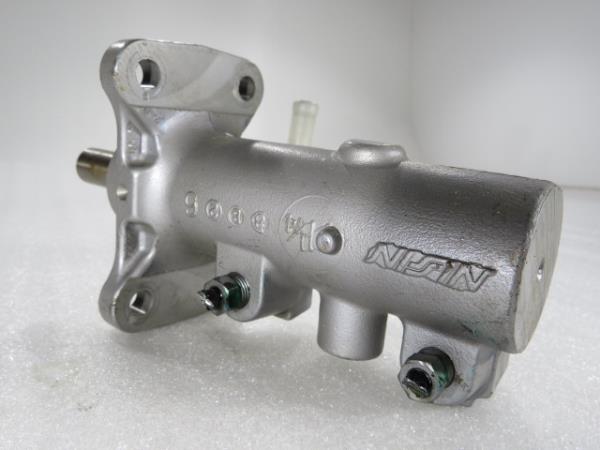 Pompe hydraulique du système de freinage MITSUBISHI Canter (FB7, FB8, FE7, FE8) VII Imagem-1