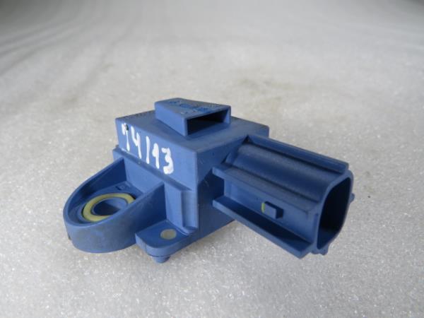 Sensor de impacto VOLKSWAGEN Golf V (1K1) Imagem-1