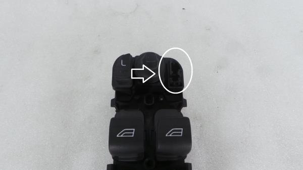 Left Front window control LAND ROVER Freelander 2 (L359) Imagem-2