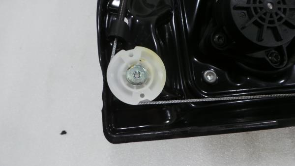 Elevador vidros trás esquerdo LAND ROVER Freelander 2 (L359) Imagem-1