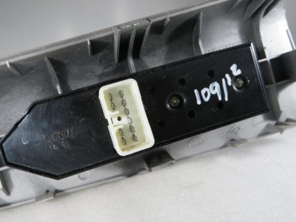 Comando / interruttore alzacristallo anteriore destro KIA Sportage (JE_, KM_) Imagem-1