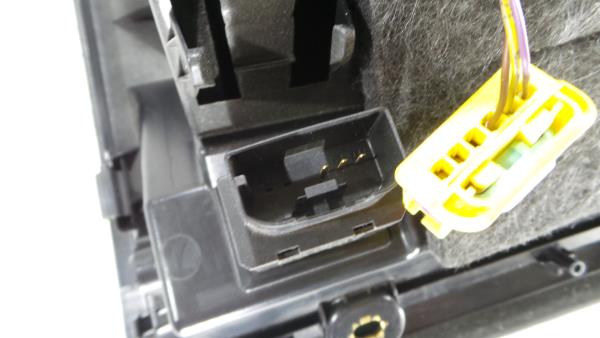 Vano portaoggetti AUDI Q3 (8U) Imagem-4