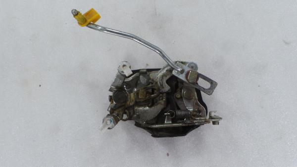 Front Right Door Lock ISUZU ELF Chassis (NKR7_, NKS7_, NHR6_, NKR6_)
