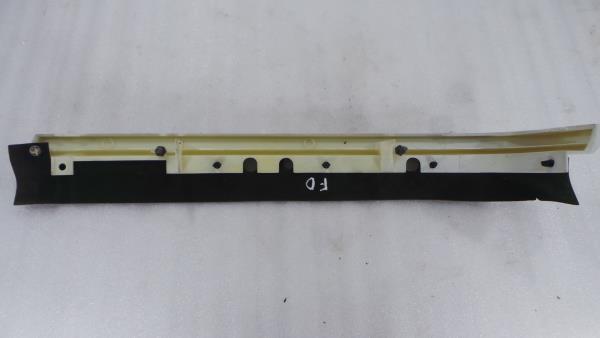 Plástico genérico ISUZU ELF Chassis (NKR7_, NKS7_, NHR6_, NKR6_) Imagem-4