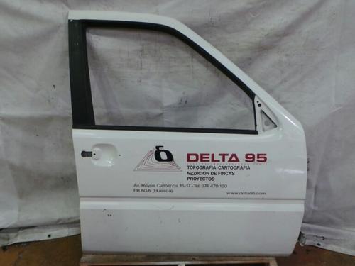 Porta frente direita NISSAN Terrano II (R20)