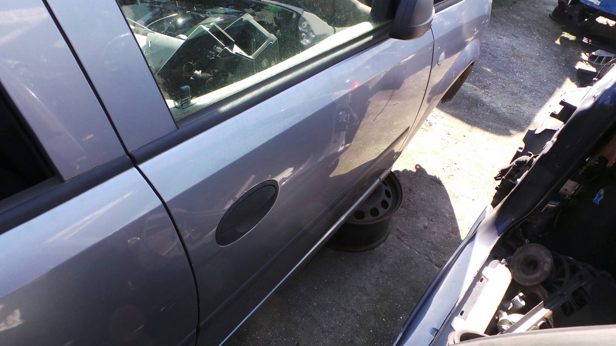 Porta frente direita OPEL Meriva A Imagem-1