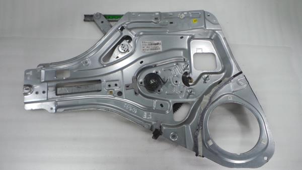 Alzavetro anteriore sinistro KIA Sportage (JE_, KM_)