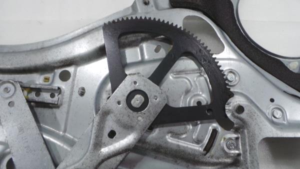 Alzavetro anteriore sinistro KIA Sportage (JE_, KM_) Imagem-5