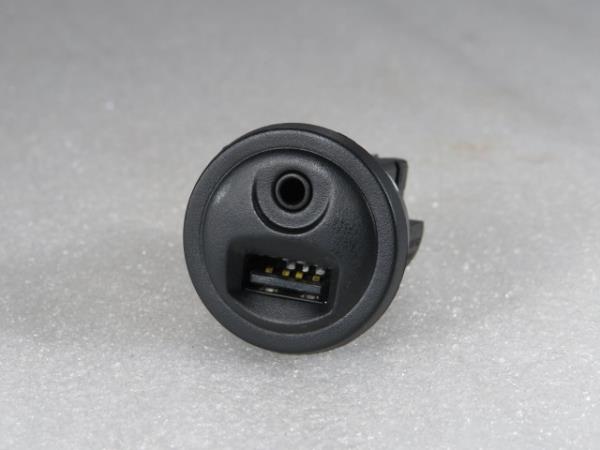 Botão / interruptor electromecânico / relé PEUGEOT 208