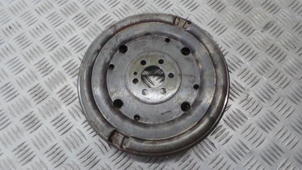 Volante motor VOLKSWAGEN Golf VII (5G1, BQ1, BE1, BE2) Imagem-3