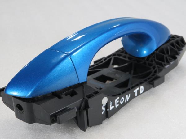 Puxador porta trás direito SEAT Leon (5F1)
