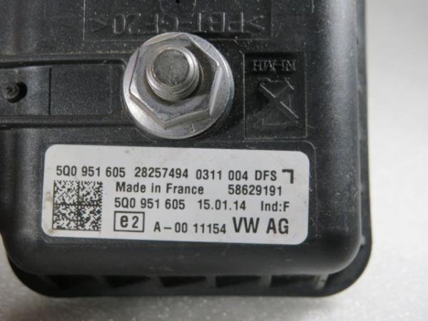 Horn VOLKSWAGEN Golf VII (5G1, BQ1, BE1, BE2) Imagem-3