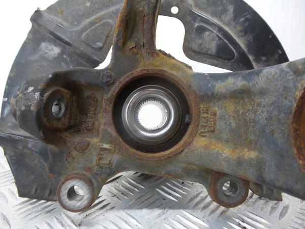 Left front steering knuckle LAND ROVER Freelander 2 (L359) Imagem-1