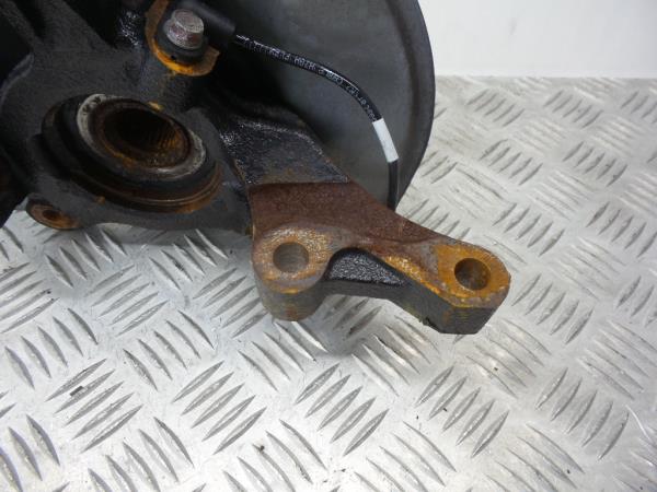 Fusée avant gauche MITSUBISHI ASX (GA_W_) Imagem-1