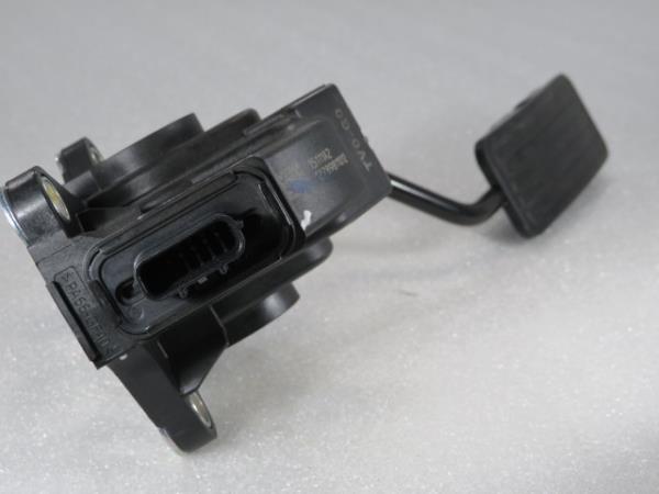 Pédale d'accélérateur HONDA Civic IX Tourer (FK_)