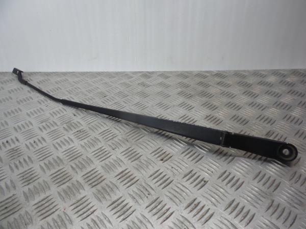 Brazo de limpiaparabrisas delantero derecho VOLKSWAGEN Sharan (7N)