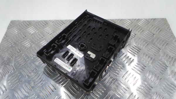 Boîte de fusibles / SAM / BSI VOLKSWAGEN Sharan (7N) Imagem-1