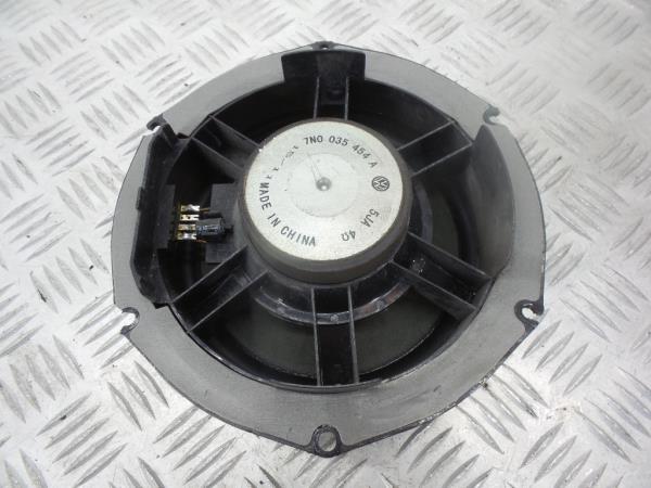 Columna de sonido VOLKSWAGEN Sharan (7N) Imagem-1