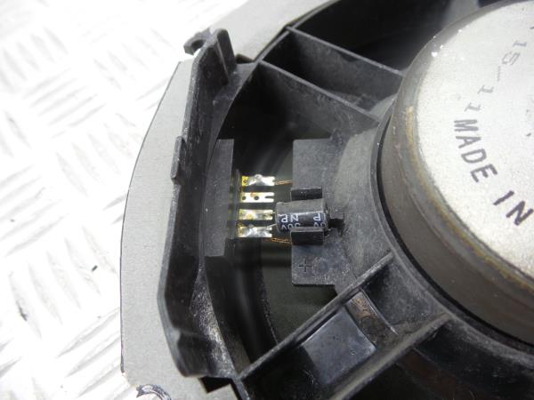 Columna de sonido VOLKSWAGEN Sharan (7N) Imagem-2