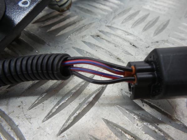 Prétensionneur de ceinture avant Droite HONDA Civic IX Tourer (FK_) Imagem-3