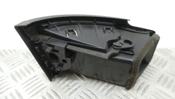 Diffuser / air vent BMW 1 (E87) Imagem-2
