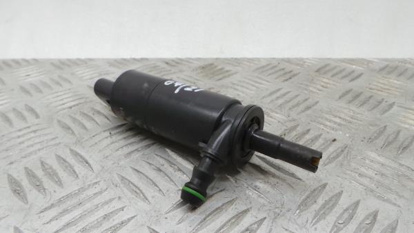 Essuie-glace moteur avant VOLKSWAGEN Scirocco (137, 138)