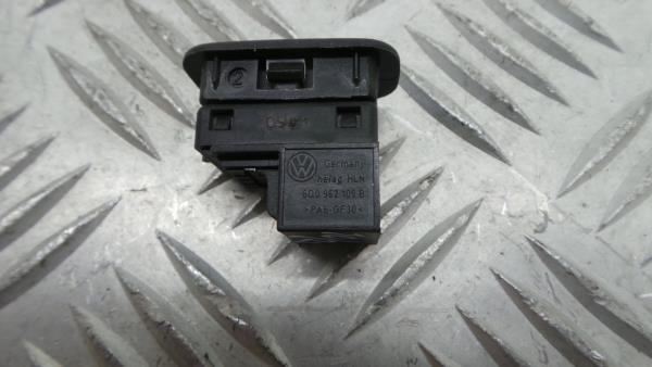 Botón / interruptor electromecánico VOLKSWAGEN Sharan (7N) Imagem-4