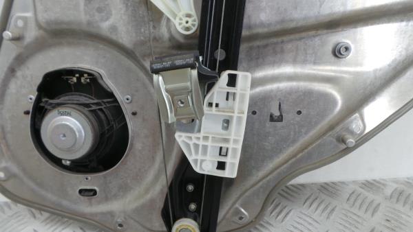 Fensterheber hinten links MERCEDES-BENZ Classe C (W204) Imagem-4