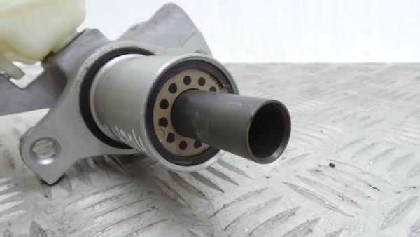 Pompe hydraulique du système de freinage MERCEDES-BENZ Classe C (W204) Imagem-2