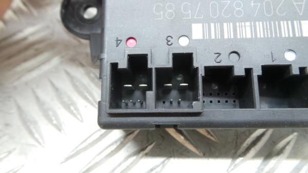 Steuergerät Tür vorne rechts MERCEDES-BENZ Classe C (W204) Imagem-3