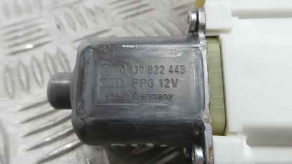 Moteur lève-vitre arrière gauche MERCEDES-BENZ Classe C (W204) Imagem-4