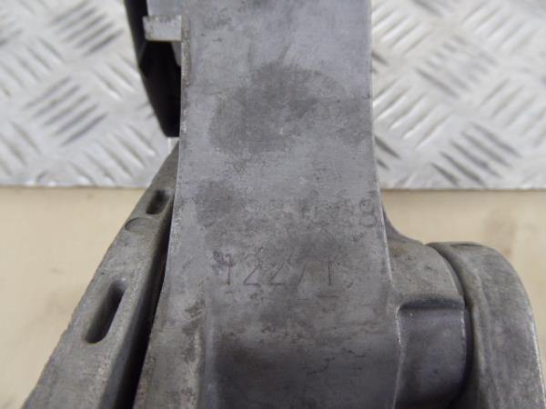 Hand brake / parking brake VOLVO V40 Hatchback Imagem-3