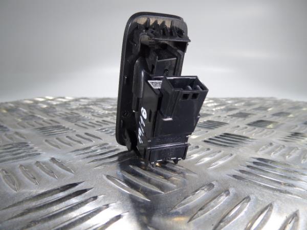 Comando / interruttore alzacristallo anteriore destro VOLVO V40 Hatchback Imagem-2