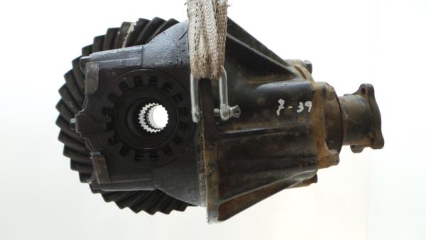 Rear differential ISUZU ELF Chassis (NKR7_, NKS7_, NHR6_, NKR6_)