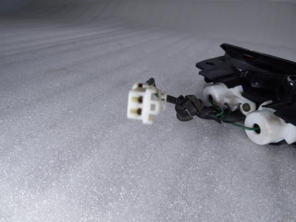 Luce stop aggiuntiva / terzo stop MITSUBISHI Colt V (CJ_, CP_) Imagem-2