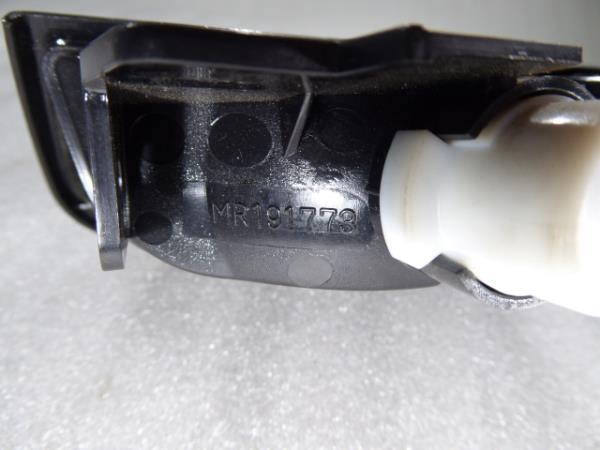 Luce stop aggiuntiva / terzo stop MITSUBISHI Colt V (CJ_, CP_) Imagem-4