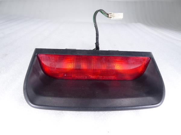 Feu de stop supplémentaire / 3e feu MITSUBISHI Colt V (CJ_, CP_)